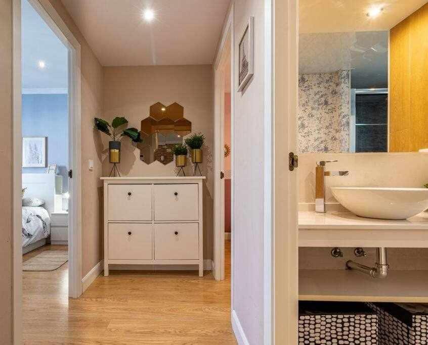 3 Apartamento En Estadio Sevilla 8 Plazas 3 Hab Y Metro Exteriér fotografie